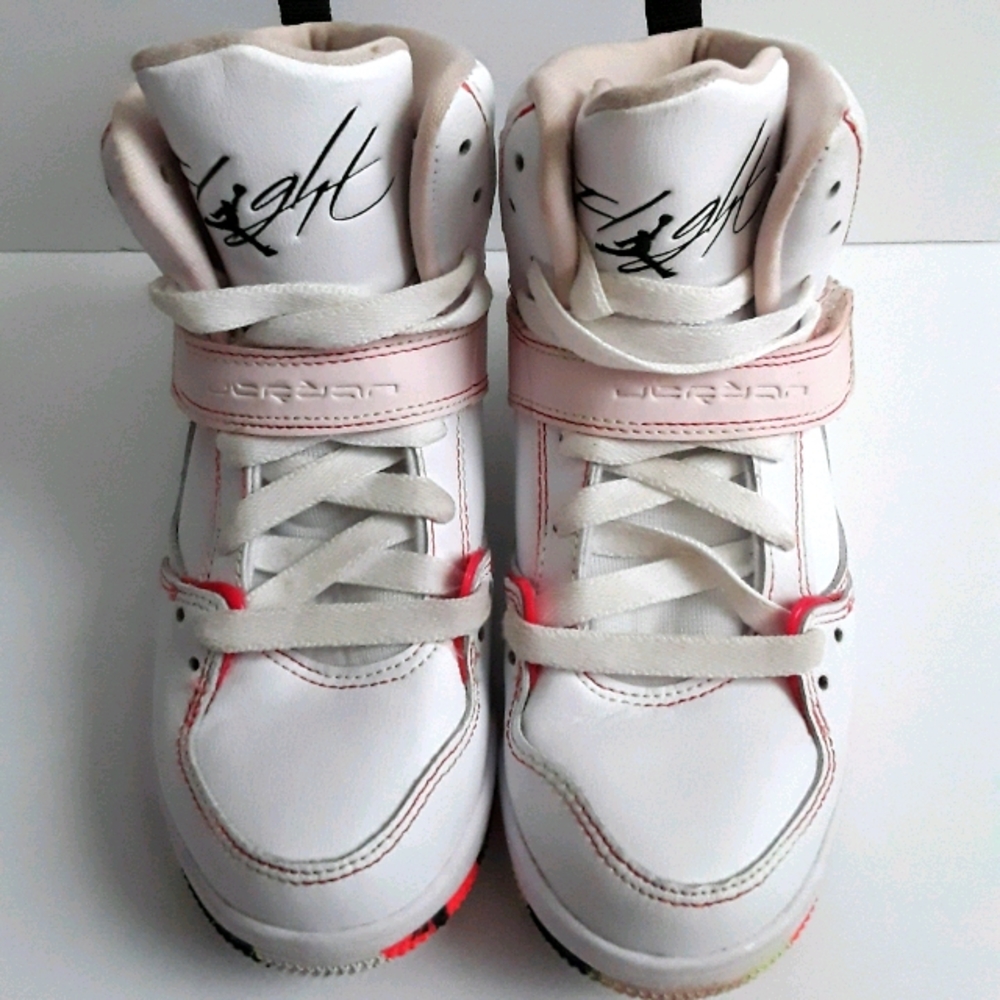 Nike's Girls Force 1 size 13